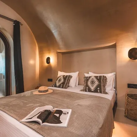 Legends In Town, By Mykonos High Mykonos Town