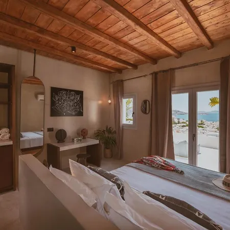 Appart hôtel Legends In Town, By Mykonos High 3*