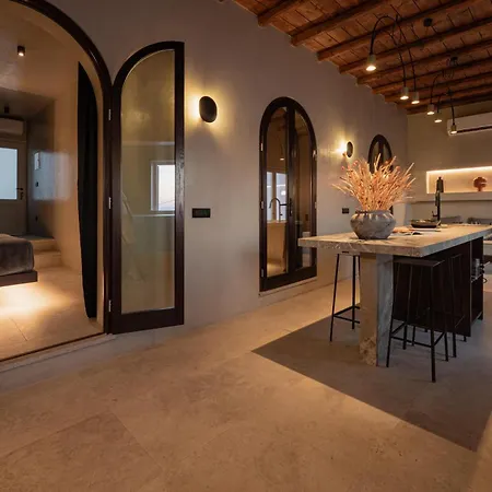 Legends In Town, By Mykonos High Lejlighedshotel