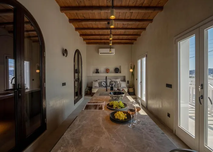 Legends In Town, By Mykonos High 3*