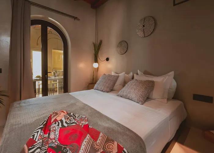 Apart Otel Legends In Town, By Mykonos High