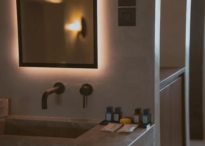 Legends In Town, By Mykonos High Apart Otel Mykonos Town